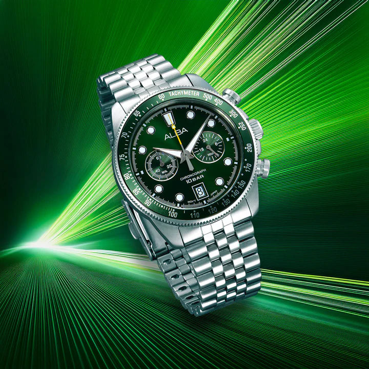 A4B029X1 Deep Green Diver-Style Chronograph Watch